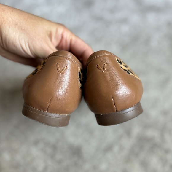 Vionic Savannah Leopard Print Flats - Picture 8 of 8